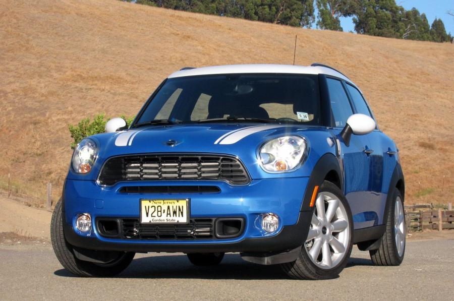  Mini Cooper S Countryman All4 2011 года  (фото 33 из 44)